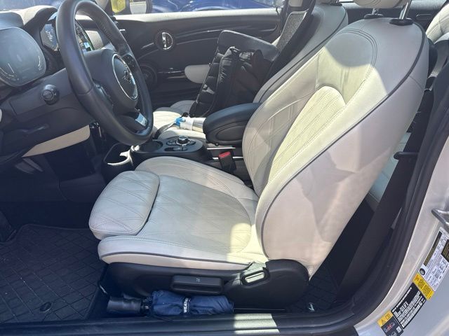 mini hardtop 2 door 2023 WMW13DJ09P2S66128 image mini hardtop 2 door 2023 WMW13DJ09P2S66128 image